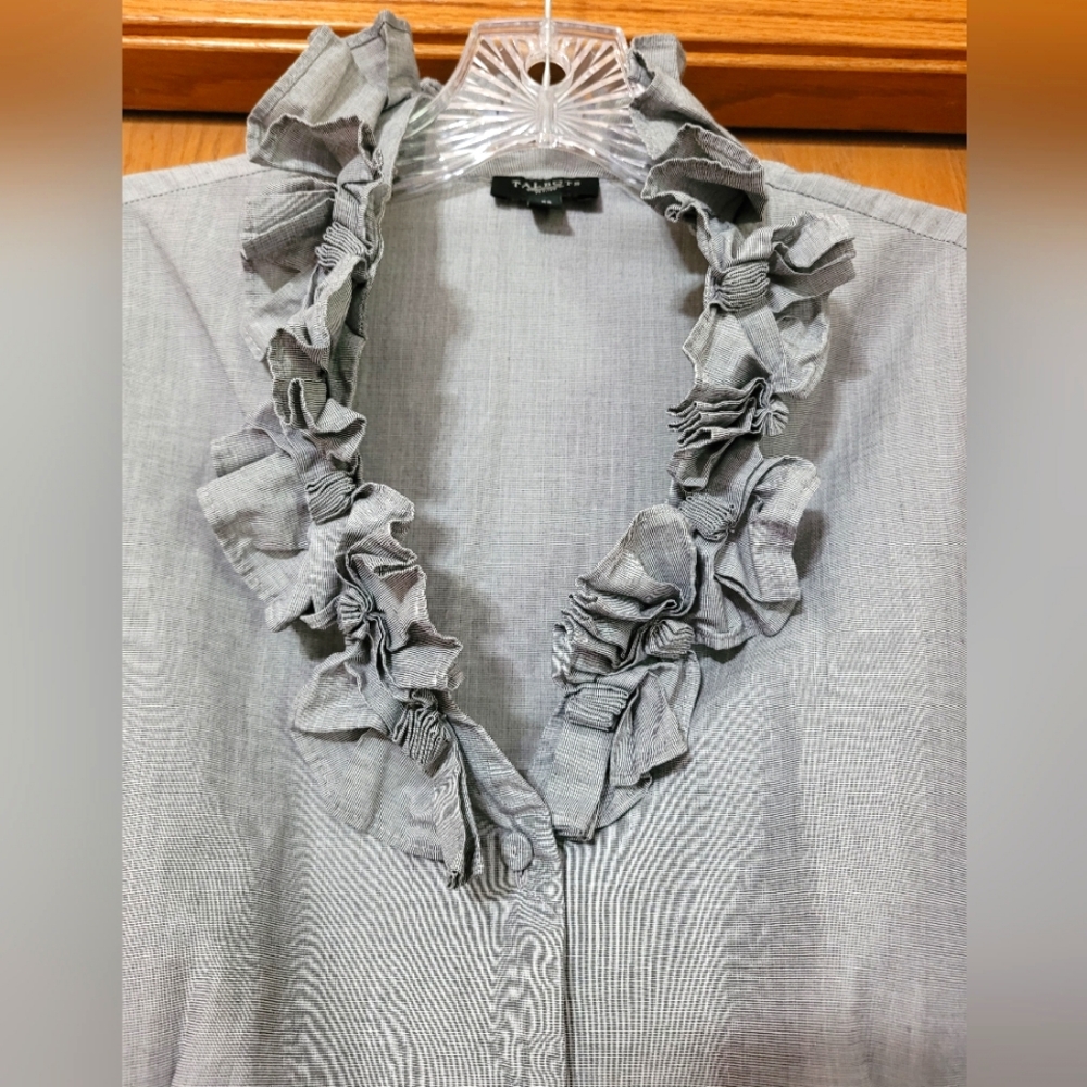 Talbots gray crosshatch 3/4 sleeve ruffled blouse